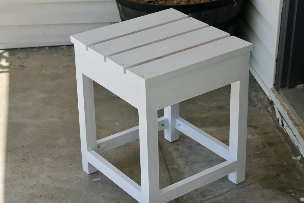 DIY Rustic Outdoor Side Table