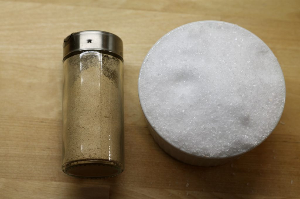 Epsom salt and ginger powder
